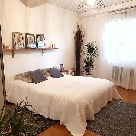 Chambre d hotes Lilimyna avec petit déjeuner Barjols Exterior foto